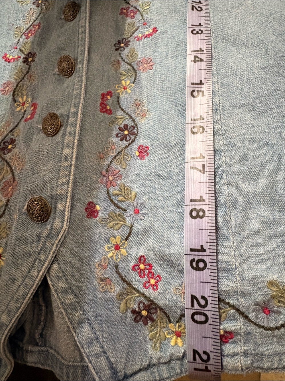 Northern Treasures Floral Embroidered Denim Vest Women’s M - Picture 6 of 7